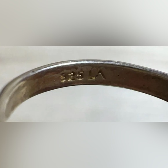 Sterling Silver 3 Ring Tri-Color “Mother, Daughter, Friend” Pendant & Necklace - Picture 7 of 10